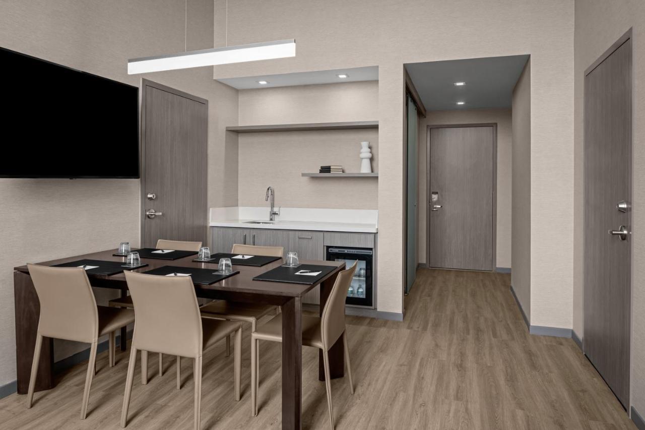 Glenvar Heights Ac Hotel By Marriott Miami Dadeland מראה חיצוני תמונה