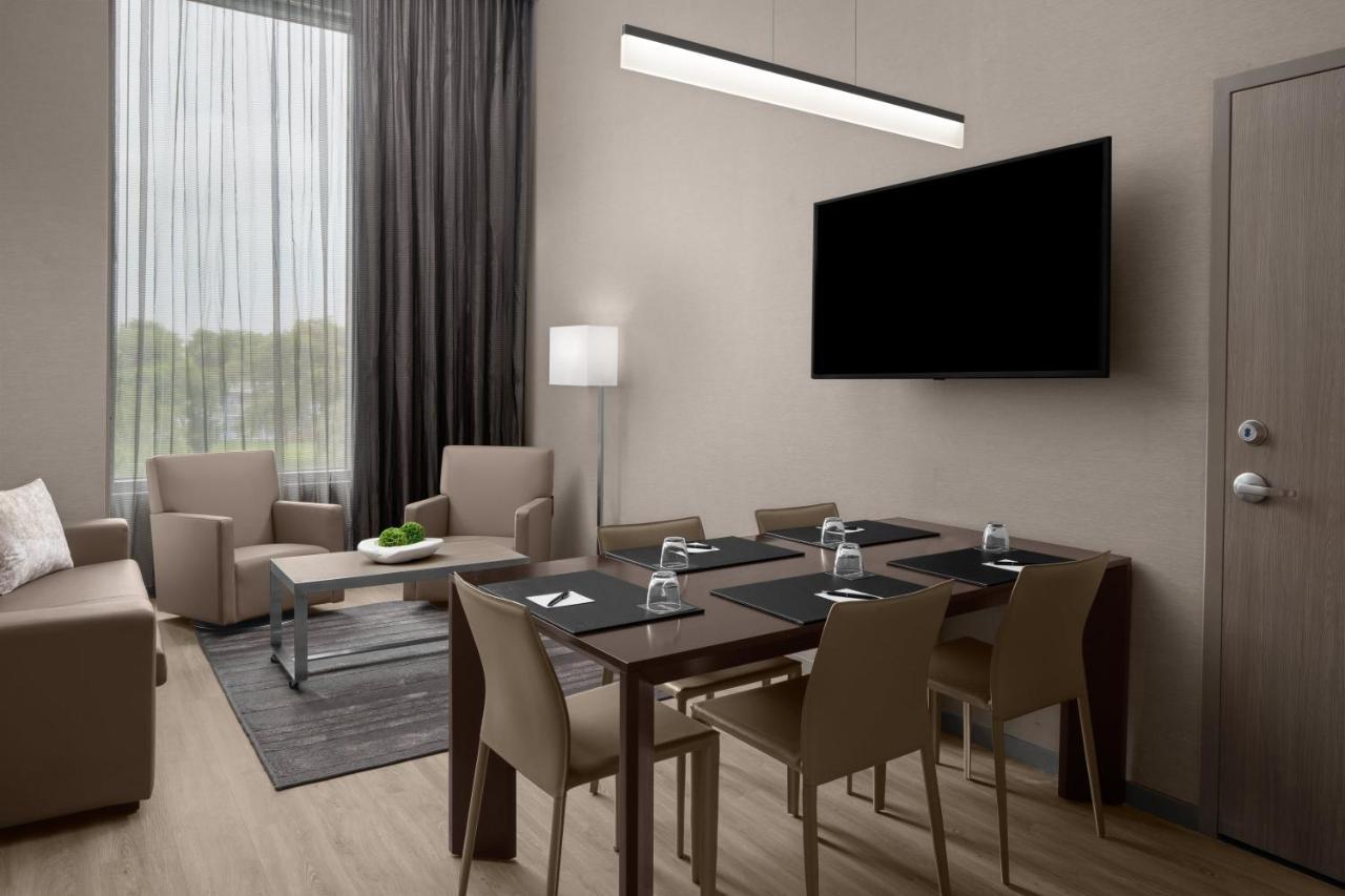Glenvar Heights Ac Hotel By Marriott Miami Dadeland מראה חיצוני תמונה