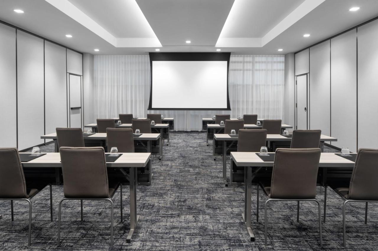 Glenvar Heights Ac Hotel By Marriott Miami Dadeland מראה חיצוני תמונה