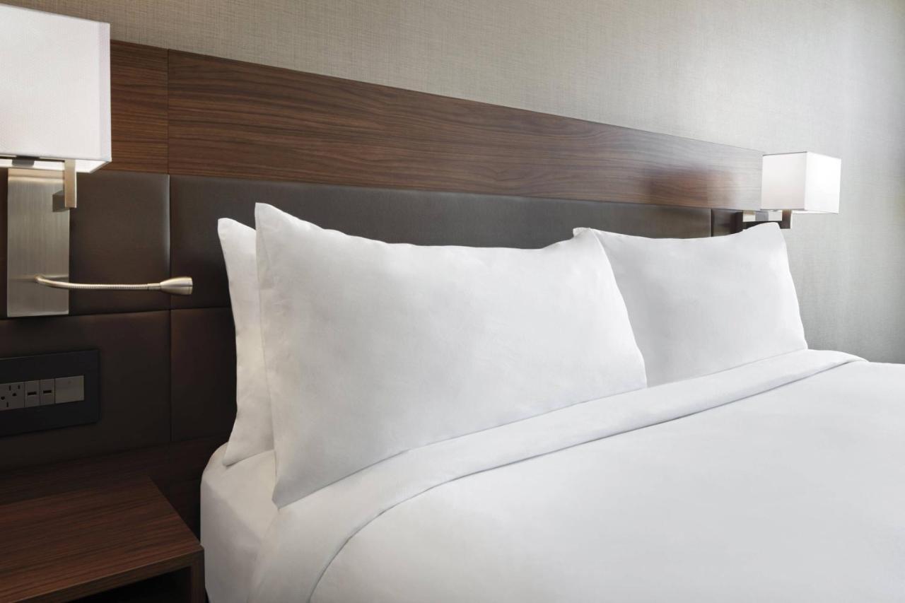 Glenvar Heights Ac Hotel By Marriott Miami Dadeland מראה חיצוני תמונה