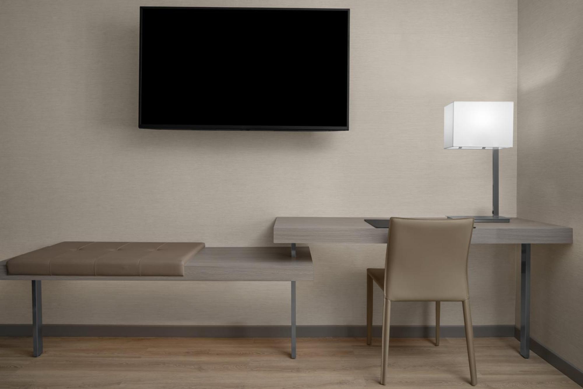 Glenvar Heights Ac Hotel By Marriott Miami Dadeland מראה חיצוני תמונה