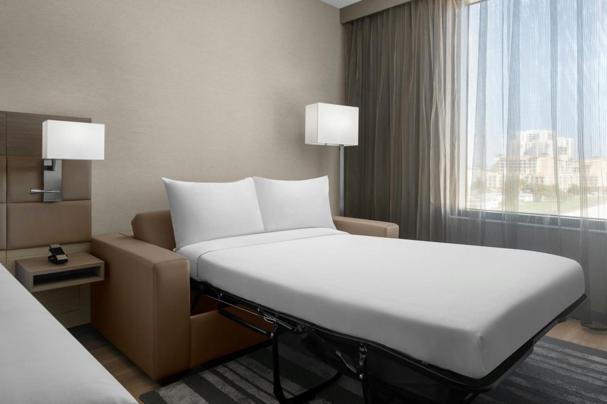 Glenvar Heights Ac Hotel By Marriott Miami Dadeland מראה חיצוני תמונה